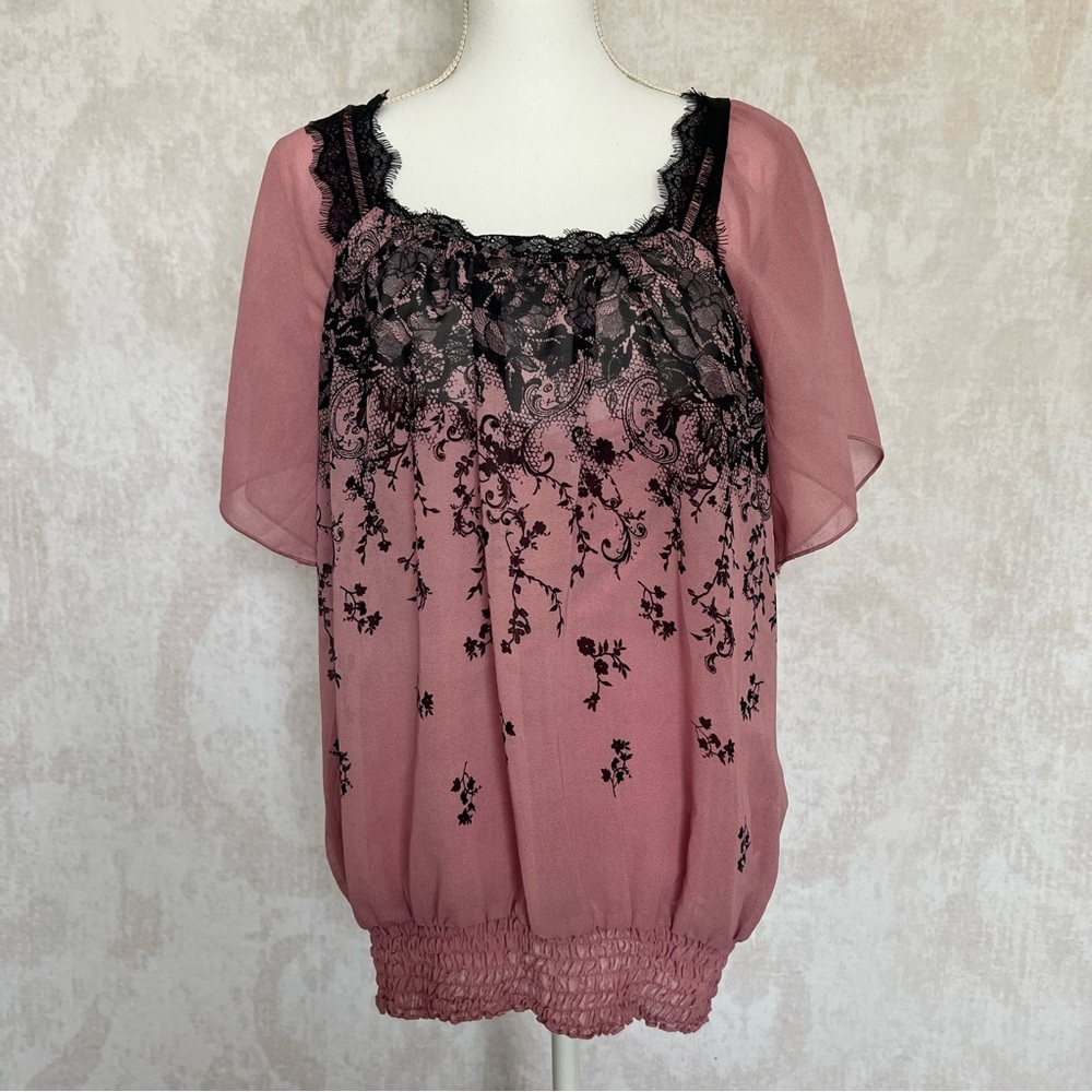 Women’s Lavender Short Sleeve Top with Camisole in a Plus Size 1.